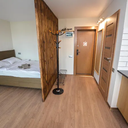 Pilies Self Check In Lägenhet *